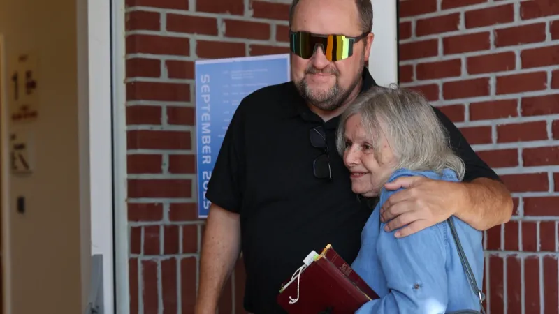 River Dream Team door